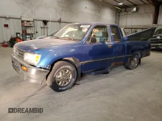 1995 Toyota T100 DX with VIN JT4VD12E9S0007461, listed as a Copart auction lot 88100895 with 167,211 mi miles and Clean Title. Bid and sale history available at carsss.com. Image 1.