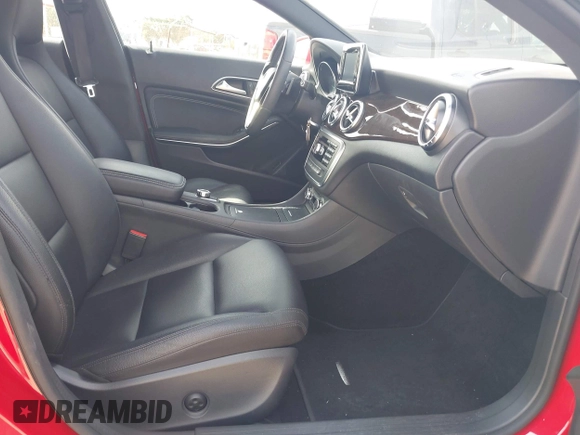 2014 Mercedes-Benz CLA 250 z VIN WDDSJ4EB6EN028246, wystawiony jako IAAI lot #42468644 z przebiegiem 67 993 mil mil oraz . Historia ofert i sprzedaży dostępna na DreamBid. Obrazek 5.