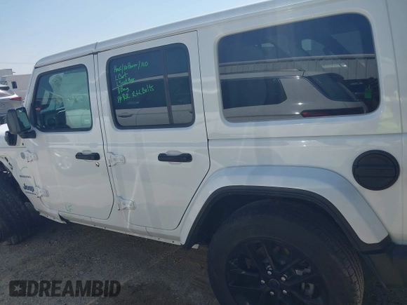 2024 Jeep Wrangler Sahara with VIN 1C4RJXP60RW292413, listed as a IAAI auction lot 42053663 with 22,808 mi miles and . Bid and sale history available at DreamBid. Image 14.