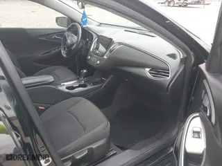 2018 Chevrolet Malibu LT with VIN 1G1ZD5ST7JF221831, listed as a IAAI auction lot 41705980 with 112,016 mi miles. Bid and sale history available at carsss.com. Image 5.