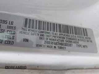 2017 Ram ProMaster City Cargo Tradesman z VIN ZFBERFAB7H6E80597, wystawiony jako IAAI lot #41730070 z przebiegiem 244 662 mil mil oraz . Historia ofert i sprzedaży dostępna na DreamBid. Obrazek 9.