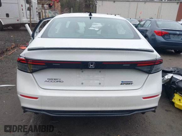 2025 Honda Accord Sport-L with VIN 1HGCY2F72SA008234, listed as a IAAI auction lot 41727980 with Not provided miles and . Bid and sale history available at DreamBid. Image 15.