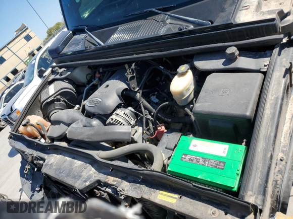 2005 Hummer H2 SUV with VIN 5GRGN23U95H101796, listed as a Copart auction lot 76991574 with 88,204 mi miles and Salvage Title. Bid and sale history available at carsss.com. Image 14.