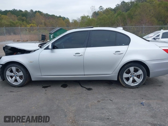2008 BMW 5 Series 528xi with VIN WBANV13528CZ55118, listed as a IAAI auction lot 40942534 with 128,290 mi miles and . Bid and sale history available at DreamBid. Image 14.
