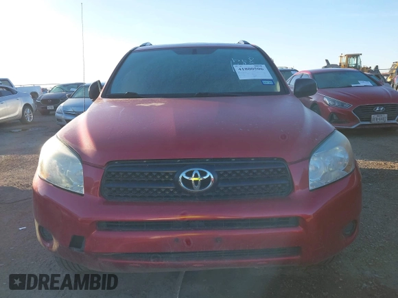 2008 Toyota RAV4 with VIN JTMZD33V885101032, listed as a IAAI auction lot 41800506 with 270,109 mi miles. Bid and sale history available at carsss.com. Image 6.
