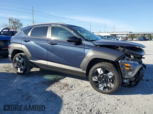 2025 Hyundai Kona SEL Convenience with VIN KM8HCCAB3SU217271, listed as a Copart auction lot 42776735 with 6,135 mi miles and Salvage Title. Bid and sale history available at DreamBid. Image 4.