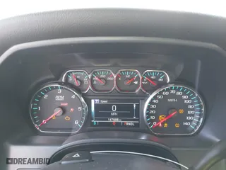 2018 Chevrolet Silverado 1500 LT with VIN 1GCVKREC7JZ173079, listed as a IAAI auction lot 41602728 with 147,685 mi miles. Bid and sale history available at carsss.com. Image 7.