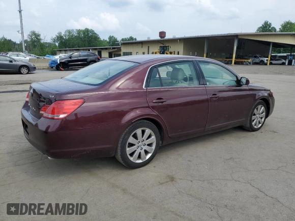 2006 Toyota Avalon XL z VIN 4T1BK36B36U084230, wystawiony jako Copart lot #59911975 z przebiegiem 134 984 mil mil oraz Szkoda całkowita • Salvage title. Historia ofert i sprzedaży dostępna na DreamBid. Obrazek 3.