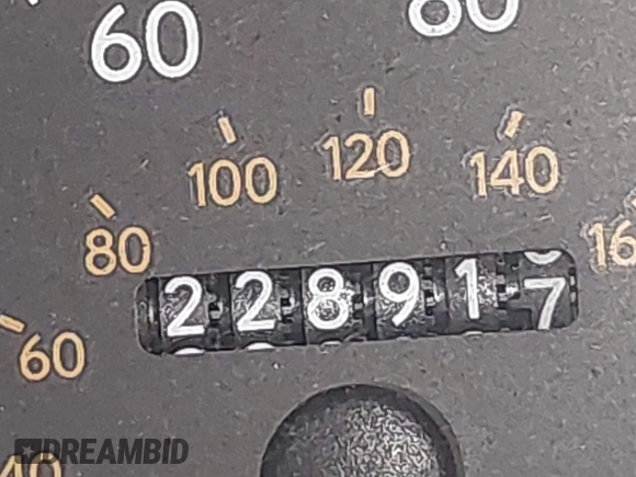 1997 Toyota Avalon XL with VIN 4T1BF12BXVU163858, listed as a IAAI auction lot 41486234 with 228,917 mi miles and . Bid and sale history available at DreamBid. Image 7.