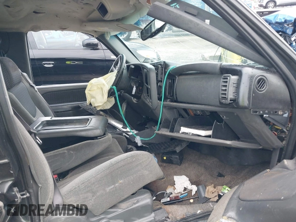 2003 Chevrolet Avalanche with VIN 3GNEC13T03G190771, listed as a IAAI auction lot 42428095 with Not provided miles and . Bid and sale history available at DreamBid. Image 5.