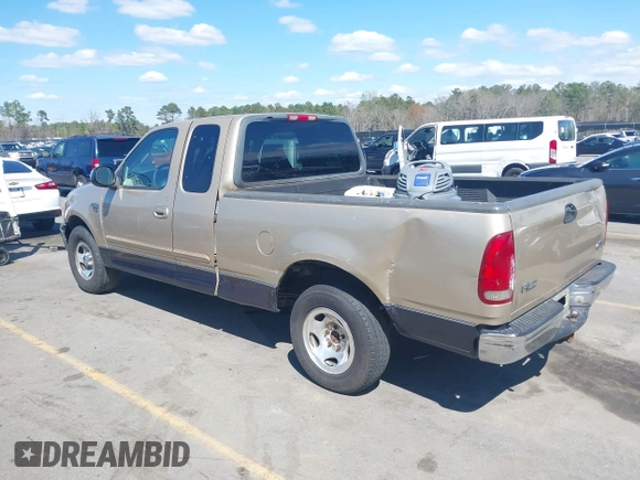 2000 Ford F-150 XL with VIN 1FTRX17L8YNB02069, listed as a IAAI auction lot 41813272 with 279,042 mi miles and . Bid and sale history available at DreamBid. Image 3.