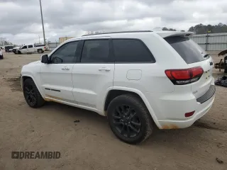 2018 Jeep Grand Cherokee Laredo E with VIN 1C4RJEAG6JC485273, listed as a Copart auction lot 44066545 with 121,539 mi miles and Salvage Title. Bid and sale history available at carsss.com. Image 2.