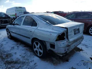 2004 Volvo S60 R with VIN YV1RH52Y342387597, listed as a Copart auction lot 87506725 with 123,733 mi miles and Salvage Title. Bid and sale history available at carsss.com. Image 2.