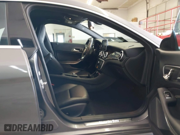 2015 Mercedes-Benz CLA 250 with VIN WDDSJ4EB5FN168550, listed as a IAAI auction lot 41718233 with 50,974 mi miles and . Bid and sale history available at DreamBid. Image 5.