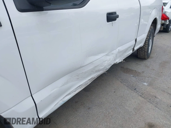 2016 Ford F-150 XL with VIN 1FTEX1C82GKF19719, listed as a IAAI auction lot 42194417 with 117,207 mi miles and . Bid and sale history available at DreamBid. Image 6.