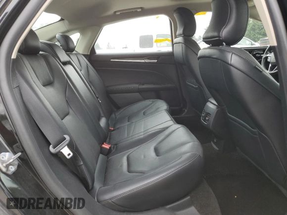 2017 Ford Fusion Titanium with VIN 3FA6P0D93HR389152, listed as a Copart auction lot 62600135 with 147,645 mi miles and Salvage title. Bid and sale history available at DreamBid. Image 10.