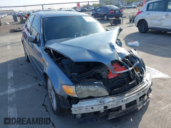 2003 BMW 3 Series 330i with VIN WBAEV53453KM03321, listed as a IAAI auction lot 41134433 with 186,586 mi miles. Bid and sale history available at carsss.com. Image 18.