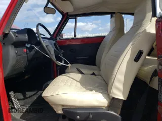 1975 Volkswagen Beetle with VIN 1552013711, listed as a Copart auction lot 80255914 with 69,112 mi miles and Salvage Title. Bid and sale history available at DreamBid. Image 7.