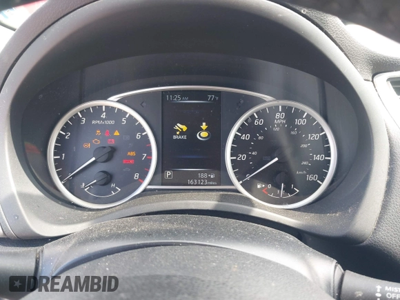 2017 Nissan Sentra SV with VIN 3N1AB7AP3HY250470, listed as a IAAI auction lot 42322588 with 163,123 mi miles and . Bid and sale history available at DreamBid. Image 7.