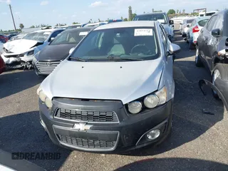 2012 Chevrolet Sonic LT with VIN 1G1JC5SH9C4136290, listed as a IAAI auction lot 42034254 with 273,427 mi miles and . Bid and sale history available at DreamBid. Image 12.
