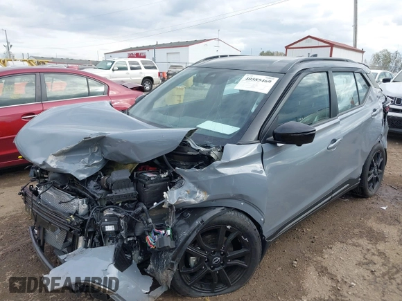 2024 Nissan Kicks SR with VIN 3N1CP5DV2RL505746, listed as a IAAI auction lot 40585469 with 4,430 mi miles and . Bid and sale history available at carsss.com. Image 2.
