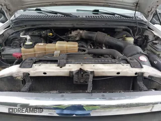 2003 Ford F-250 XL с VIN 1FTNW20L83EC77982, выставлен на аукционе IAAI как лот 42725985 с пробегом 196 203 миль миль и . История ставок и продаж доступна на DreamBid. Изображение 10.