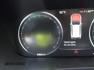 2018 Volvo XC60 Inscription z VIN YV4A22RL3J1032991, wystawiony jako IAAI lot #40540449 z przebiegiem 60 834 mil mil oraz . Historia ofert i sprzedaży dostępna na DreamBid. Obrazek 15.
