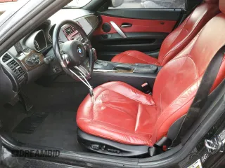 2006 BMW Z4 3.0i with VIN 4USBU33546LW66947, listed as a Copart auction lot 45736875 with 112,996 mi miles and Non Repairable. Bid and sale history available at carsss.com. Image 7.