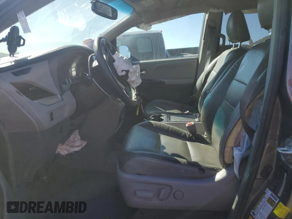 2017 Toyota Sienna LE Auto Access Seat with VIN 5TDKZ3DC8HS791665, listed as a Copart auction lot 46943425 with 100,053 mi miles and Salvage Title. Bid and sale history available at carsss.com. Image 7.