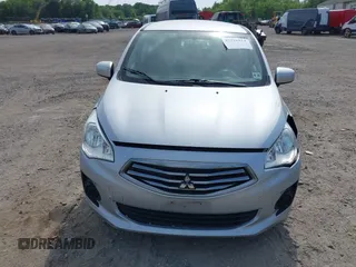 2019 Mitsubishi Mirage ES z VIN ML32F3FJ0KHF00792, wystawiony jako IAAI lot #42216324 z przebiegiem 83 341 mil mil oraz . Historia ofert i sprzedaży dostępna na DreamBid. Obrazek 12.