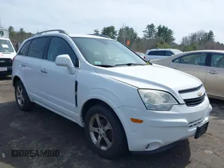 2014 Chevrolet Captiva Sport LT with VIN 3GNAL3EK1ES553304, listed as a IAAI auction lot 41955655 with 109,377 mi miles. Bid and sale history available at carsss.com. Image 1.