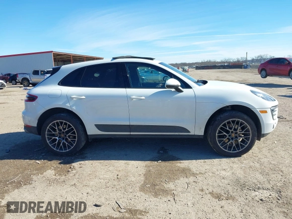 2018 Porsche Macan with VIN WP1AA2A59JLB16545, listed as a IAAI auction lot 41306877 with 48,024 mi miles and . Bid and sale history available at DreamBid. Image 13.