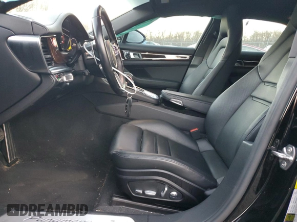 2018 Porsche Panamera 4S z VIN WP0AB2A75JL133746, wystawiony jako Copart lot #86821654 z przebiegiem 98 867 mil mil oraz Szkoda całkowita • Salvage title. Historia ofert i sprzedaży dostępna na DreamBid. Obrazek 7.