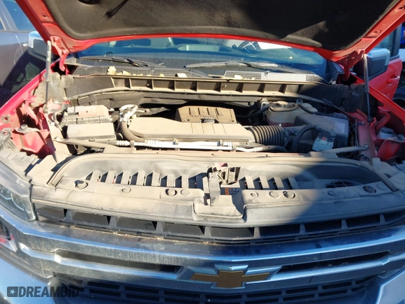 2019 Chevrolet Silverado 1500 LT with VIN 3GCPWCEK0KG271521, listed as a IAAI auction lot 41310440 with 97,154 mi miles. Bid and sale history available at carsss.com. Image 10.