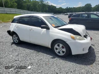 2005 Toyota Matrix STD z VIN 2T1LR30E05C415655, wystawiony jako Copart lot #55730185 z przebiegiem 124 487 mil mil oraz Szkody całkowita. Historia ofert i sprzedaży dostępna na DreamBid. Obrazek 4.