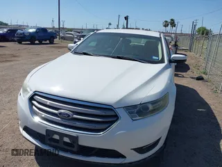 2015 Ford Taurus SEL z VIN 1FAHP2E8XFG196270, wystawiony jako IAAI lot #42007068 z przebiegiem 150 093 mil mil oraz . Historia ofert i sprzedaży dostępna na DreamBid. Obrazek 6.