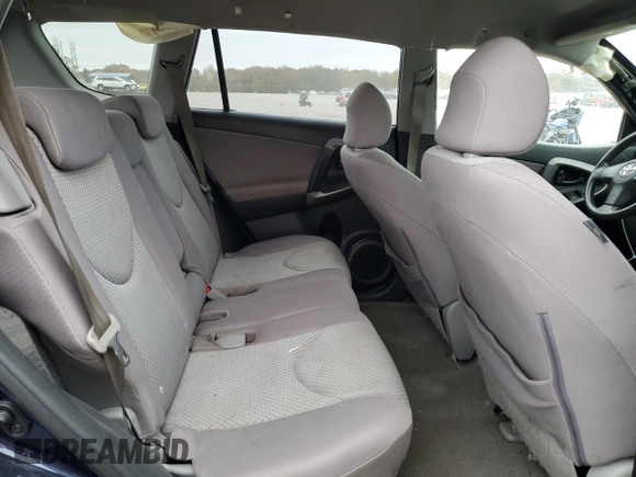2007 Toyota RAV4 with VIN JTMZK33V975011019, listed as a Copart auction lot 82492564 with 155,097 mi miles and Salvage Title. Bid and sale history available at DreamBid. Image 11.