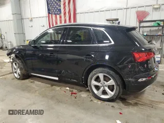 2020 Audi Q5 Premium with VIN WA1ANAFY0L2032734, listed as a Copart auction lot 49409845 with 156,338 mi miles and Non Repairable. Bid and sale history available at carsss.com. Image 2.