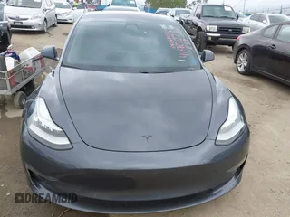 2018 Tesla Model 3 Long Range Battery with VIN 5YJ3E1EA0JF101564, listed as a IAAI auction lot 41902214 with 101,581 mi miles. Bid and sale history available at carsss.com. Image 12.