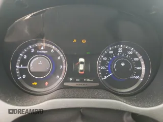 2014 Hyundai Azera Limited with VIN KMHFH4JGXEA382945, listed as a Copart auction lot 71667754 with 91,056 mi miles and Salvage Title. Bid and sale history available at carsss.com. Image 9.