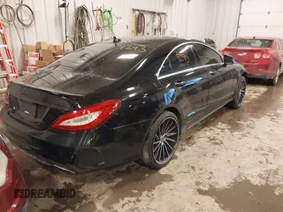 2016 Mercedes-Benz CLS with VIN WDDLJ9BB9GA160868, listed as a IAAI auction lot 41374243 with 174,985 mi miles. Bid and sale history available at carsss.com. Image 4.