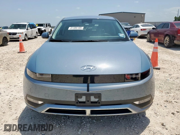 2023 Hyundai Ioniq 5 SE z VIN KM8KM4AEXPU165678, wystawiony jako Copart lot #61486105 z przebiegiem 22 414 mil mil oraz Szkoda całkowita • Salvage title. Historia ofert i sprzedaży dostępna na DreamBid. Obrazek 5.