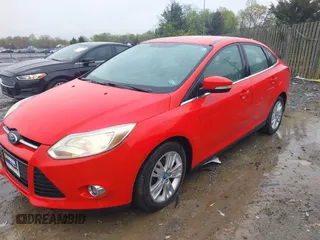 2012 Ford Focus SEL with VIN 1FAHP3H25CL162575, listed as a IAAI auction lot 42018674 with 237,745 mi miles. Bid and sale history available at carsss.com. Image 2.
