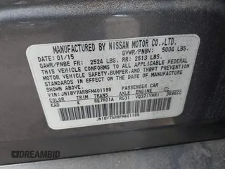 2015 Infiniti Q50 with VIN JN1BV7AR8FM401199, listed as a IAAI auction lot 41997546 with 86,017 mi miles. Bid and sale history available at carsss.com. Image 9.