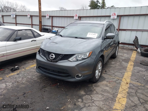 2018 Nissan Rogue Sport SV with VIN JN1BJ1CP3JW105119, listed as a IAAI auction lot 41717064 with 108,434 mi miles. Bid and sale history available at carsss.com. Image 17.