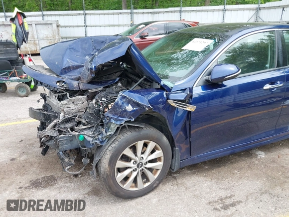 2016 Kia Optima EX with VIN 5XXGU4L30GG013940, listed as a IAAI auction lot 42371297 with Not provided miles and . Bid and sale history available at DreamBid. Image 6.