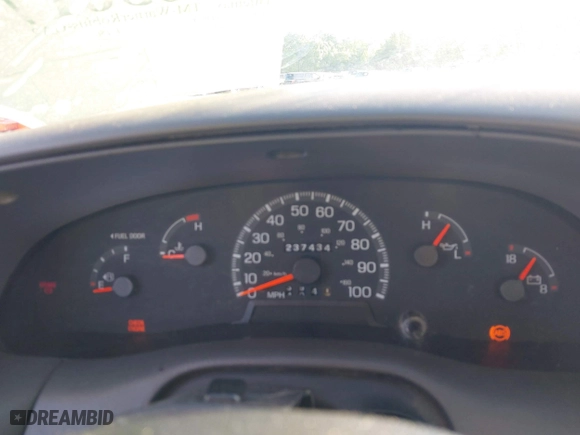 1998 Ford F-150 Standard with VIN 1FTZF1728WNC10750, listed as a IAAI auction lot 42036177 with 237,434 mi miles. Bid and sale history available at carsss.com. Image 7.