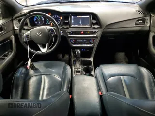 2018 Hyundai Sonata Hybrid Limited with VIN KMHE34L3XJA083972, listed as a Copart auction lot 82040614 with 124,717 mi miles and Salvage Title. Bid and sale history available at carsss.com. Image 8.