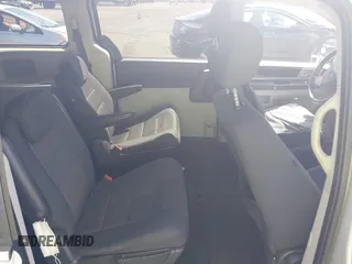 2009 Dodge Grand Caravan SXT z VIN 2D8HN541X9R663021, wystawiony jako IAAI lot #42202983 z przebiegiem 255 173 mil mil oraz . Historia ofert i sprzedaży dostępna na DreamBid. Obrazek 8.