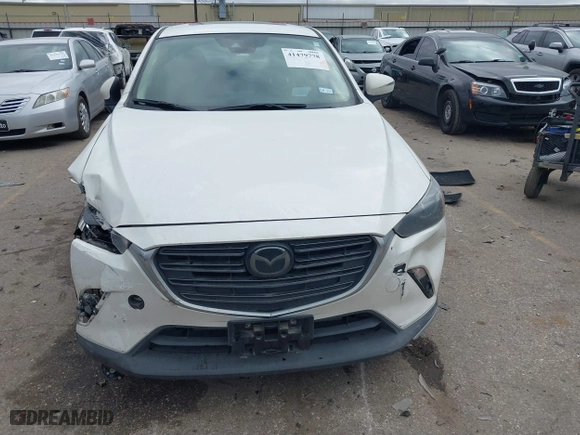2019 Mazda CX-3 Grand Touring with VIN JM1DKDD71K1445371, listed as a IAAI auction lot 41479778 with 81,518 mi miles. Bid and sale history available at carsss.com. Image 12.